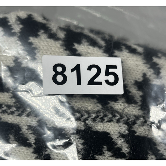 Ellen Tracy Cowl Neck Cardigan Sweater Womens Medium Houndstooth Black White - Picture 12 of 12